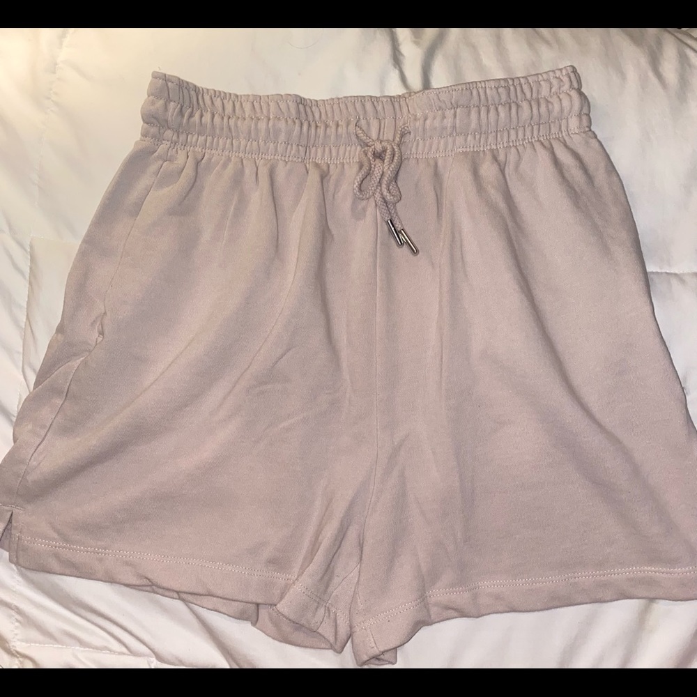H&M Sweatshirt Shorts